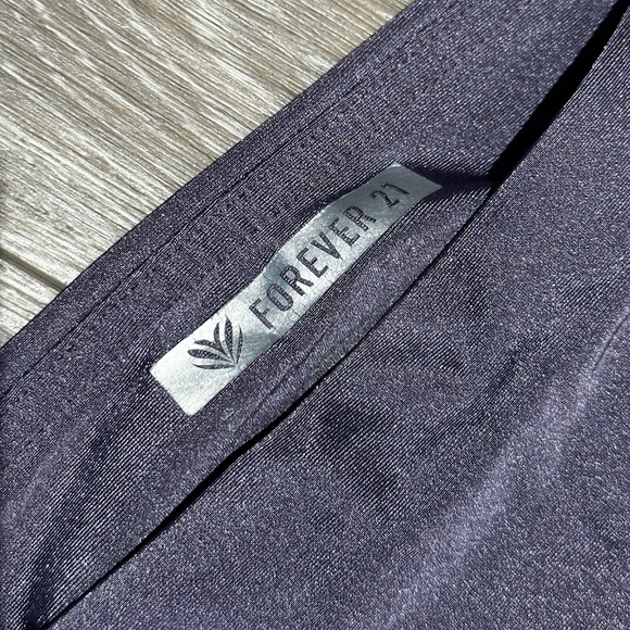 Forever 21 Metallic Purple Silver Workout Leggings - Picture 4 of 4